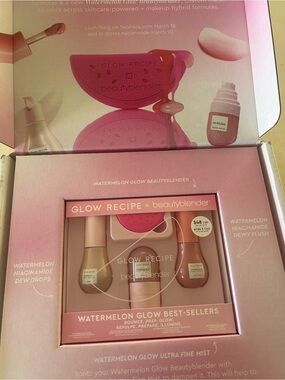 Glow Recipe Watermelon Glow Best-Sellers Set - Pink